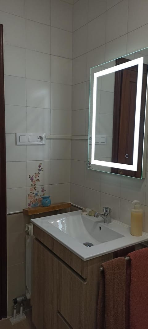 Eira do vento House in O Morrazo