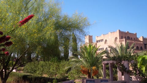 Facade/entrance, Garden