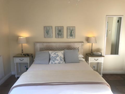Morningside Cottage Bed and Breakfast in Cape Town