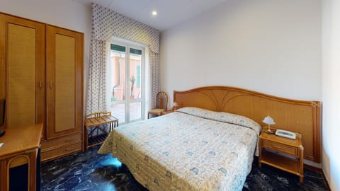 Bed, Photo of the whole room, Bedroom, hair dresser, wardrobe