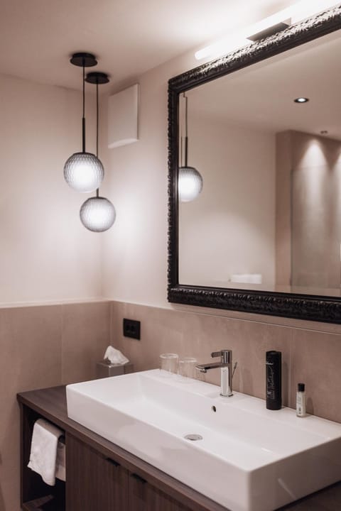 Hotel MARIA THERESIA adults-only Hotel in Algund