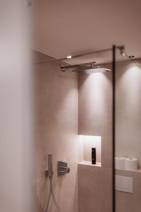 Hotel MARIA THERESIA adults-only Hotel in Algund