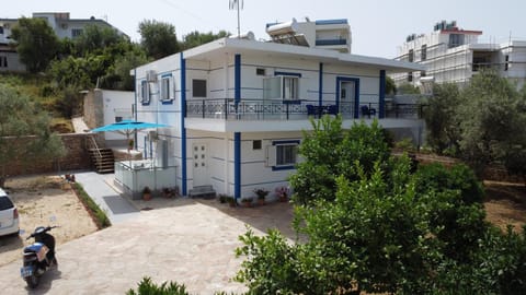 Vila Kylie Bed and Breakfast in Ksamil