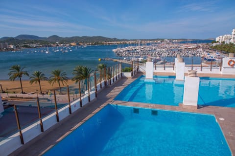 Lounge or bar, Sea view