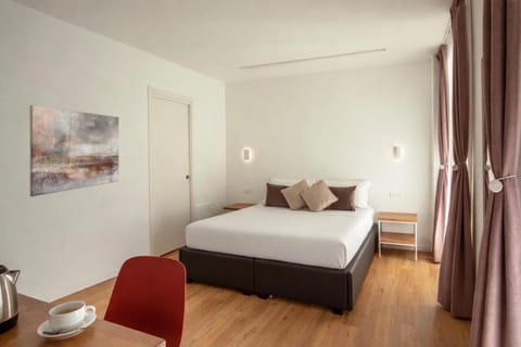 Bed, Photo of the whole room, Bedroom, wedding