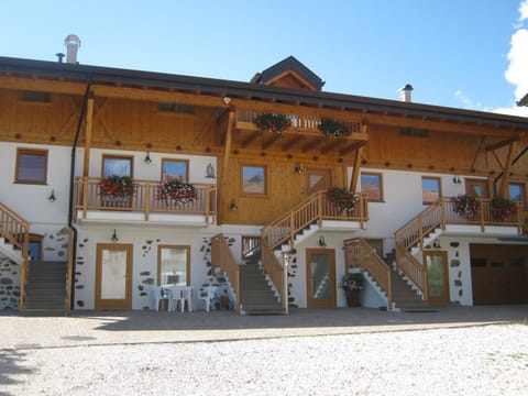 Agriturismo Pisani Farm Stay in Trentino-South Tyrol