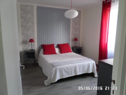 Staff, Billiard, Casino, Game Room, Karaoke, View (from property/room), Other, Beach, Aqua park, Kids's club, Evening entertainment, Bedroom, Garden view, Street view, Family