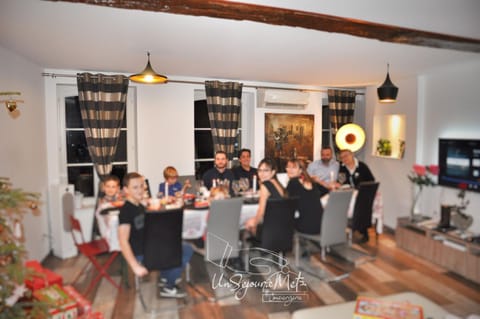 UnSejourAmetz-fr Meublés Ossons du T2 au T4 avec parking, Apartment in Metz