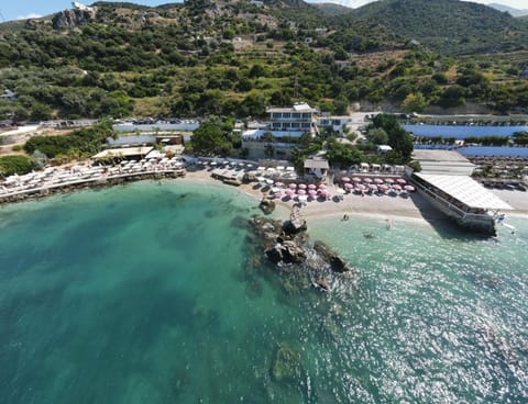 Vila Rahmi & Veli Dervishaj Bed and Breakfast in Vlorë County, Albania