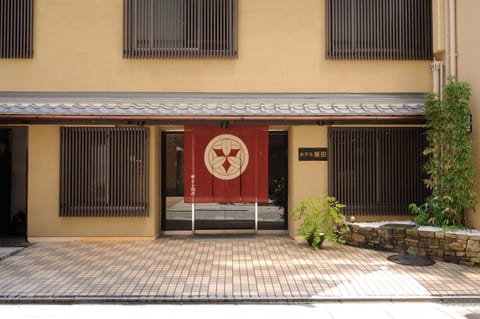Facade/entrance, Day, Internal: Not applicable to any particular room