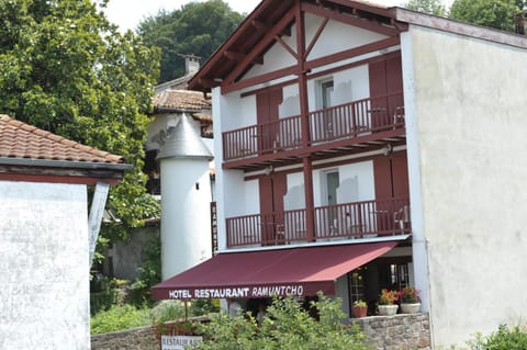 Property building, Day