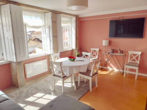 TV and multimedia, Decorative detail, Dining area