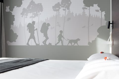 Bed, Decorative detail, Bedroom