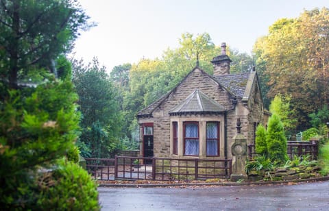 Property building, Natural landscape, Landmark view