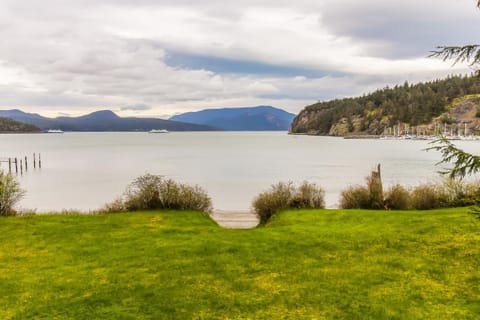 Shoal Bay Luxury Home House in Lopez Island
