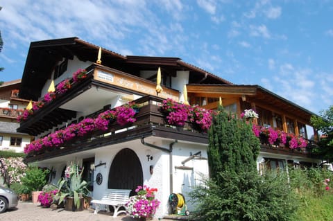 Hotel - Pension - Heidelberg inkl. Chiemgaukarte Hotel in Ruhpolding