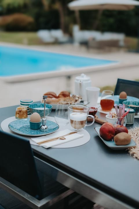 Day, Balcony/Terrace, Food, Pool view, Breakfast, Continental breakfast, Drinks