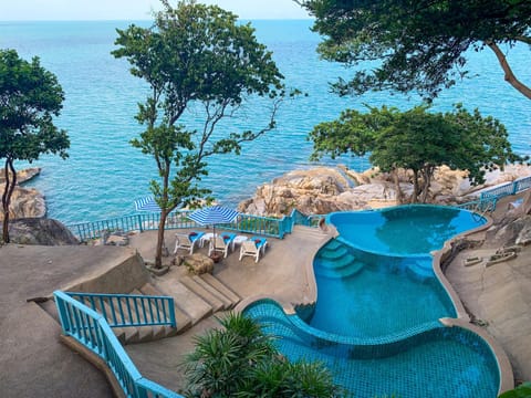 Natural landscape, Pool view, Sea view, Swimming pool, Swimming pool, sunbed