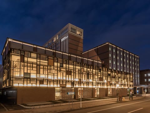 Property building, Night