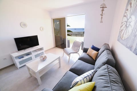 Living room, Sea view