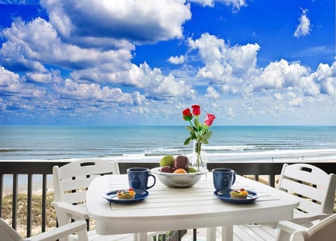 Patio, Fishing, Snorkeling, Balcony/Terrace, Beach, Diving, Sea view, Sea view, Swimming pool