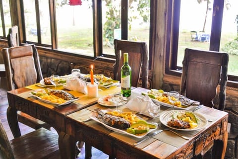 Restaurant/places to eat, Food and drinks, Food, Lunch, Dinner, Drinks