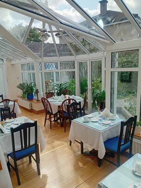 Asgard Guest House Bed and Breakfast in Galway