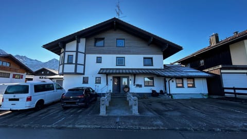 Gästehaus Aurikel 10 Apartment in Sonthofen