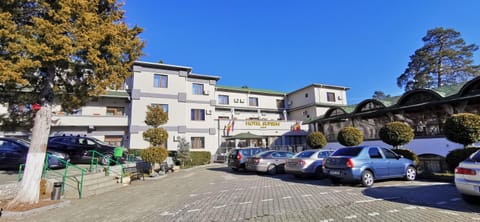 Property building, Parking