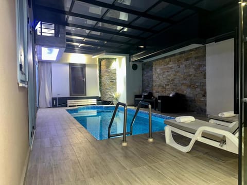 Exclusive Spot FREE parking Hotel in Serbia