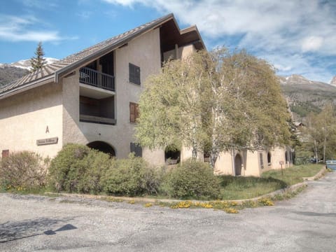 Appartement lumineux 2 pièces + coin montagne, 6 couchages, proche commerces et pistes - Monêtier-les-Bains - FR-1-330F-32 Apartment in Le Monêtier-les-Bains