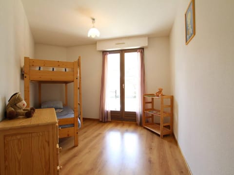 Spacieux Appartement 4 Pièces, 6 Couchages, Proche Pistes et Commerces, La Salle-les-Alpes - FR-1-330F-77 Apartment in Saint-Chaffrey