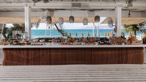 Breakfast, Buffet breakfast