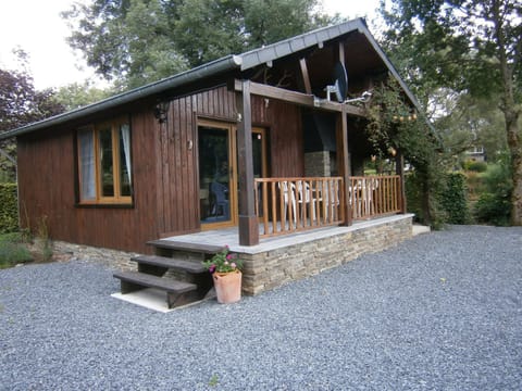 Le Chalet Pré de la Fontaine Chalet in Wallonia, Belgium