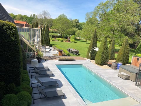 Garden, Swimming pool