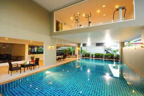 Swimming pool