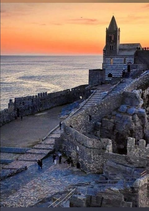 Rebecca House Apartment in La Spezia