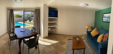 Bird's View Guest Accommodation Bed and Breakfast in Western Cape