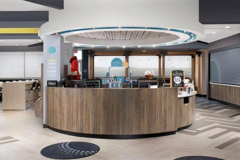 Lobby or reception, Lobby or reception