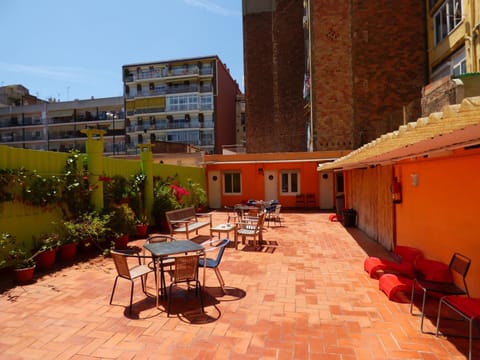 Patio, Day, Balcony/Terrace
