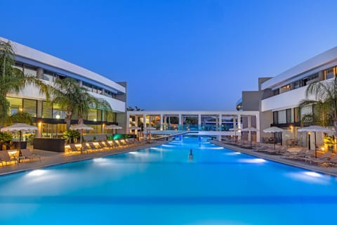 Pool view, Swimming pool