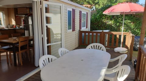Patio, Balcony/Terrace