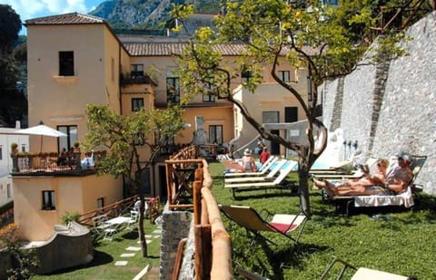 Cartiera Apartment with Pool by AMALFIVACATION Apartment in Amalfi