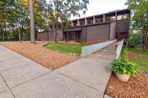 Property building, Banquet/Function facilities