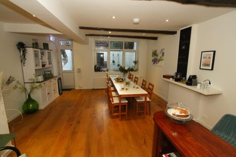 Seating area, Dining area, Communal kitchen, Breakfast, Internal: Not applicable to any particular room