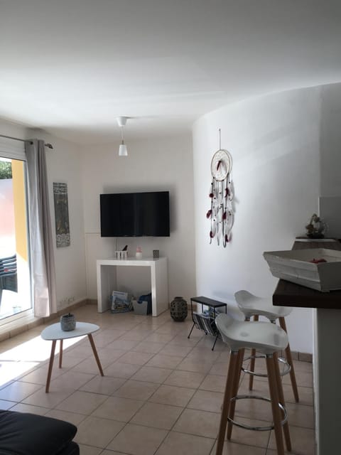 TV and multimedia, Balcony/Terrace, Living room, Other, Dining area, Inner courtyard view