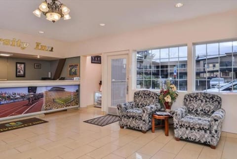 University Inn and Suites Eugene Motel in Eugene