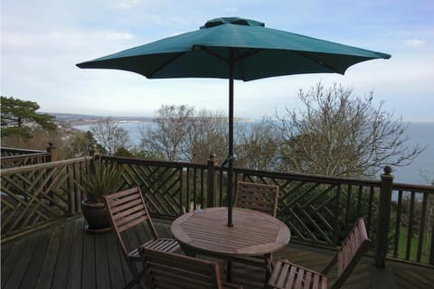 Balcony/Terrace, Seating area, Dining area, Garden view, Sea view