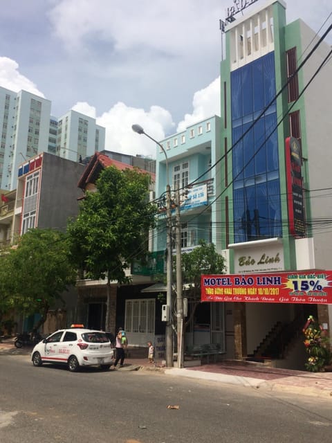 Facade/entrance, Property logo or sign