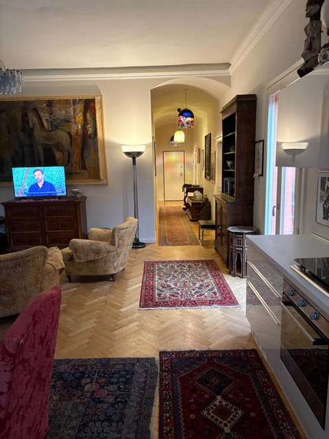 Elegante appartamento in centro a cesena House in Cesena